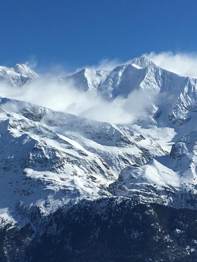 Les Cimes D'or Mont Blanc